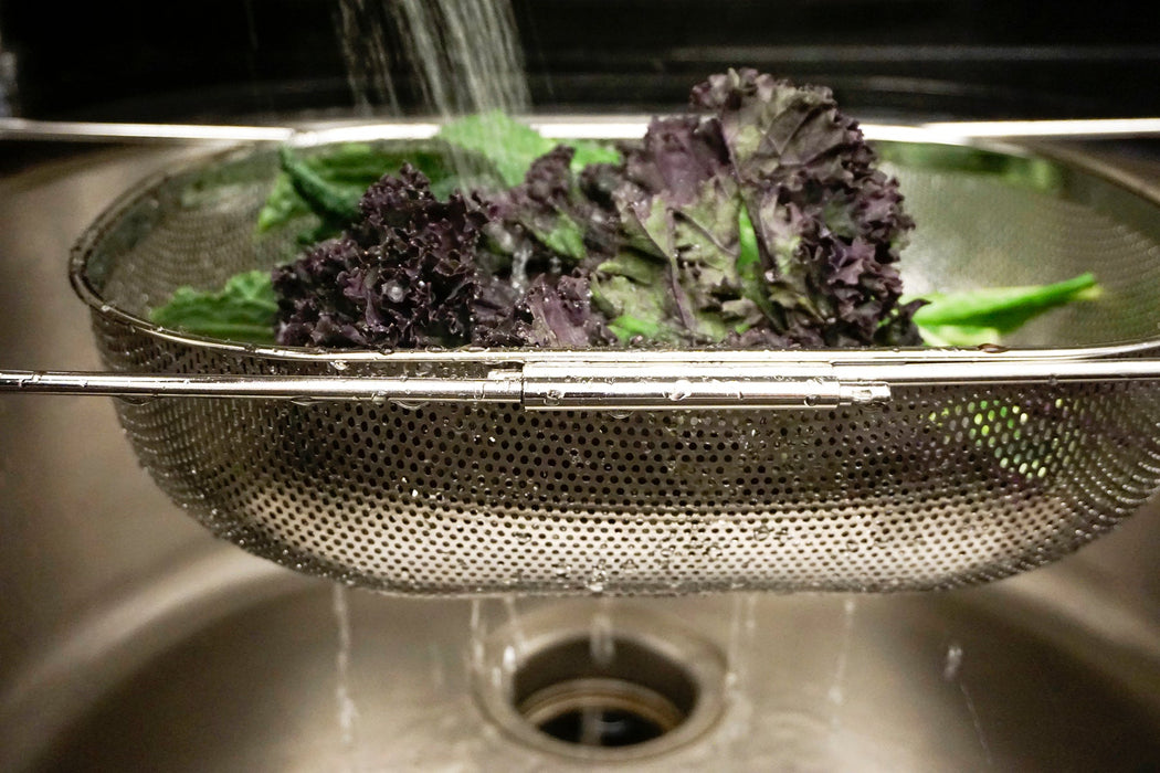 Pierced In-Sink Drainer - detail