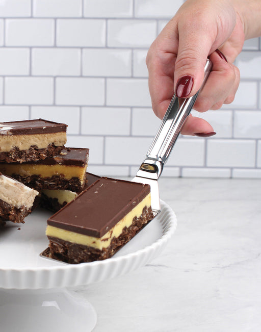 Ann Marie's Brownie Spatula in use