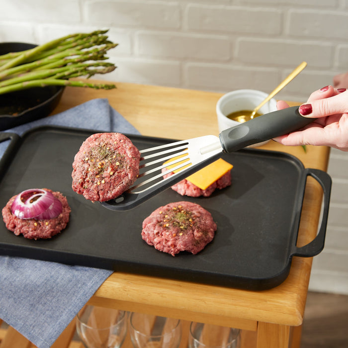 RSVP Silicone Fish Spatula flipping fish