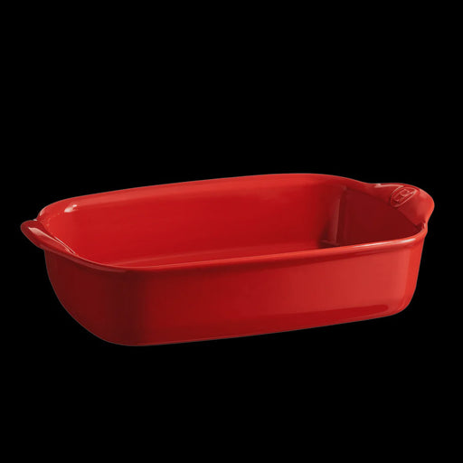 The Right Dish Small Baker - Burgundy hero