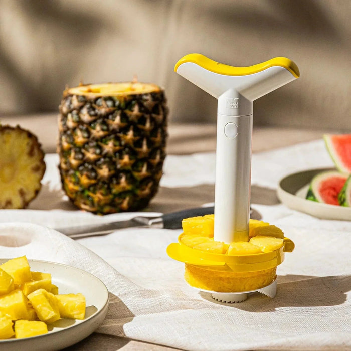 Pineapple Slicer + Wedger