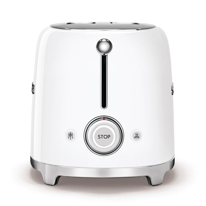 SMEG white 2-slice toaster detail view