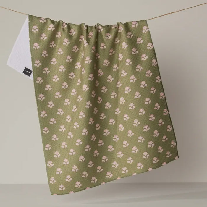 Lucky Flowers Towel
